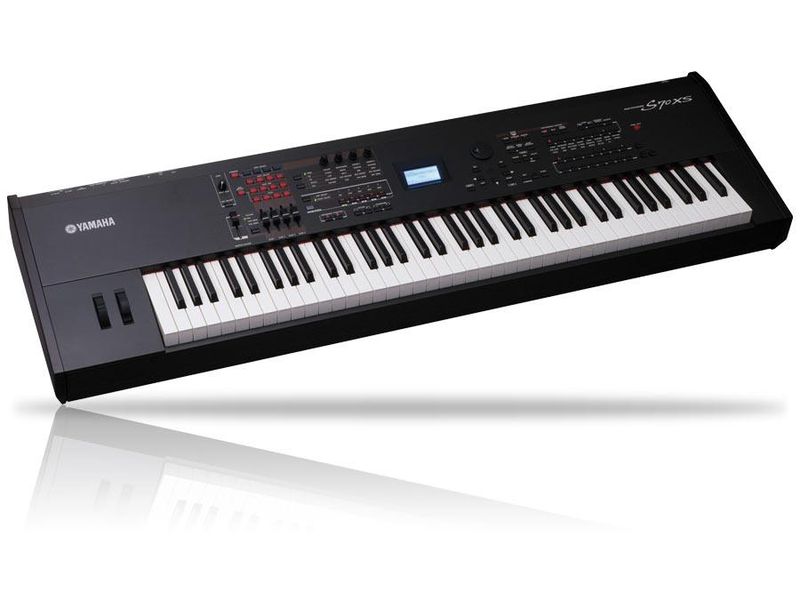 Yamaha S70XS
