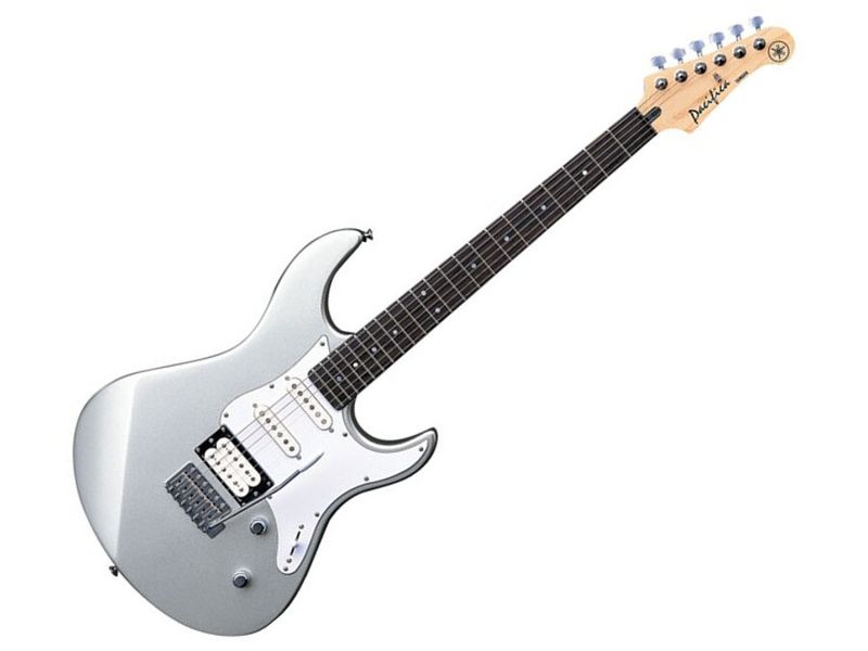 Yamaha Pacifica 112V Silver