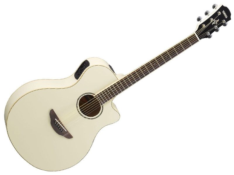 Yamaha APX600 - Vintage White